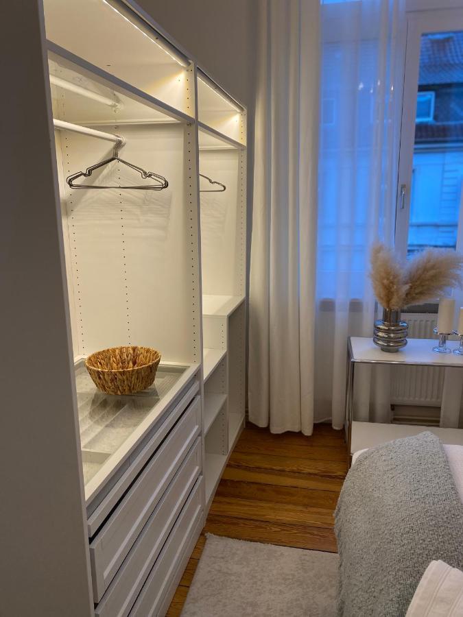Altbau-Oase Der Eleganz: Stadtnaher Komfort Pur Wiesbaden Bagian luar foto