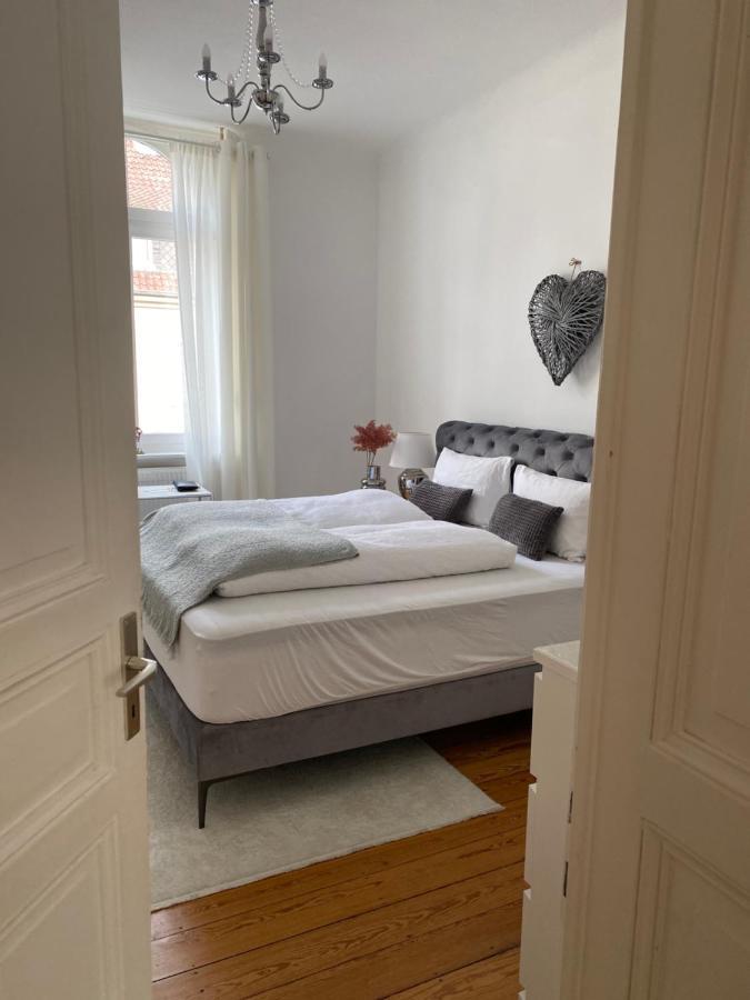 Altbau-Oase Der Eleganz: Stadtnaher Komfort Pur Wiesbaden Bagian luar foto